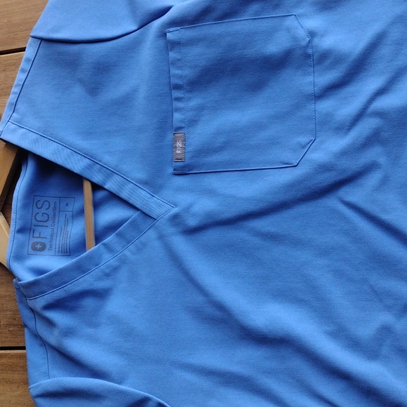 FIGS Ceil Blue Scrub Set-MEDIUM REG-EUC - Picture 3 of 6